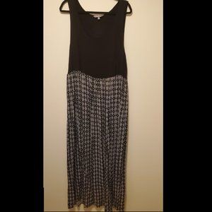 black and white maxi